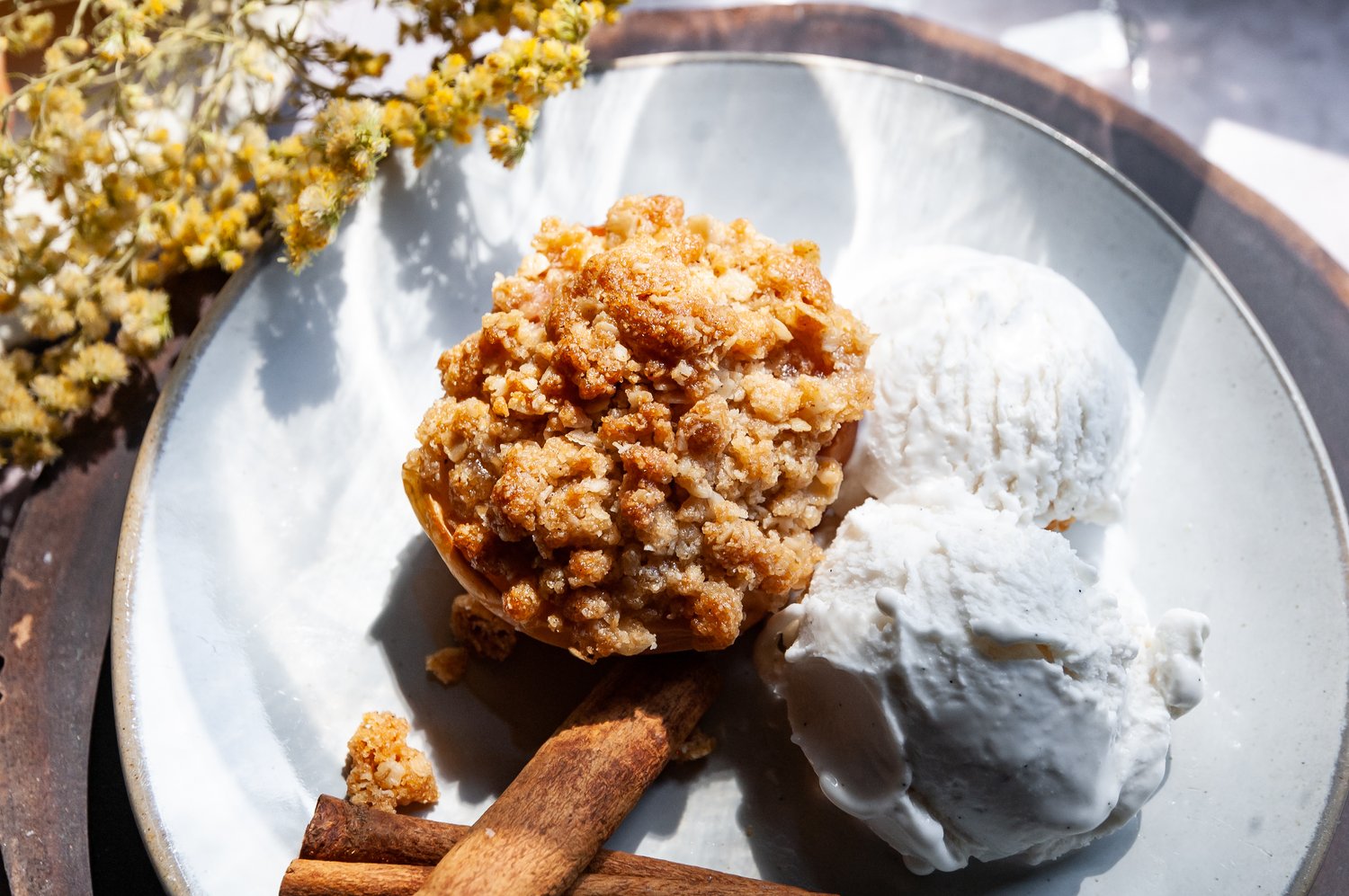 Air Fryer Apple Crisp