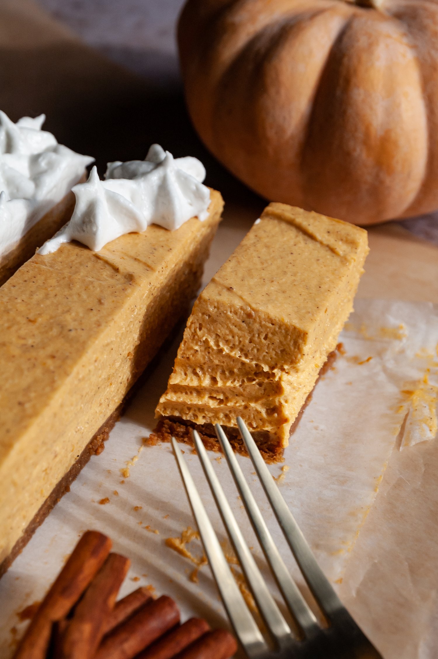 Pumpkin Cheesecake Bars