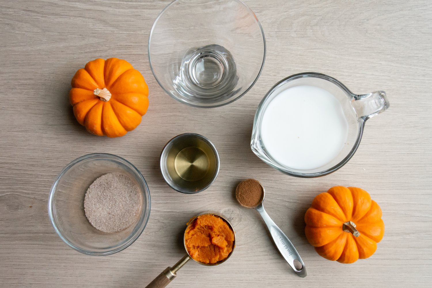 Ingredients for Pumpkin Pie Martini