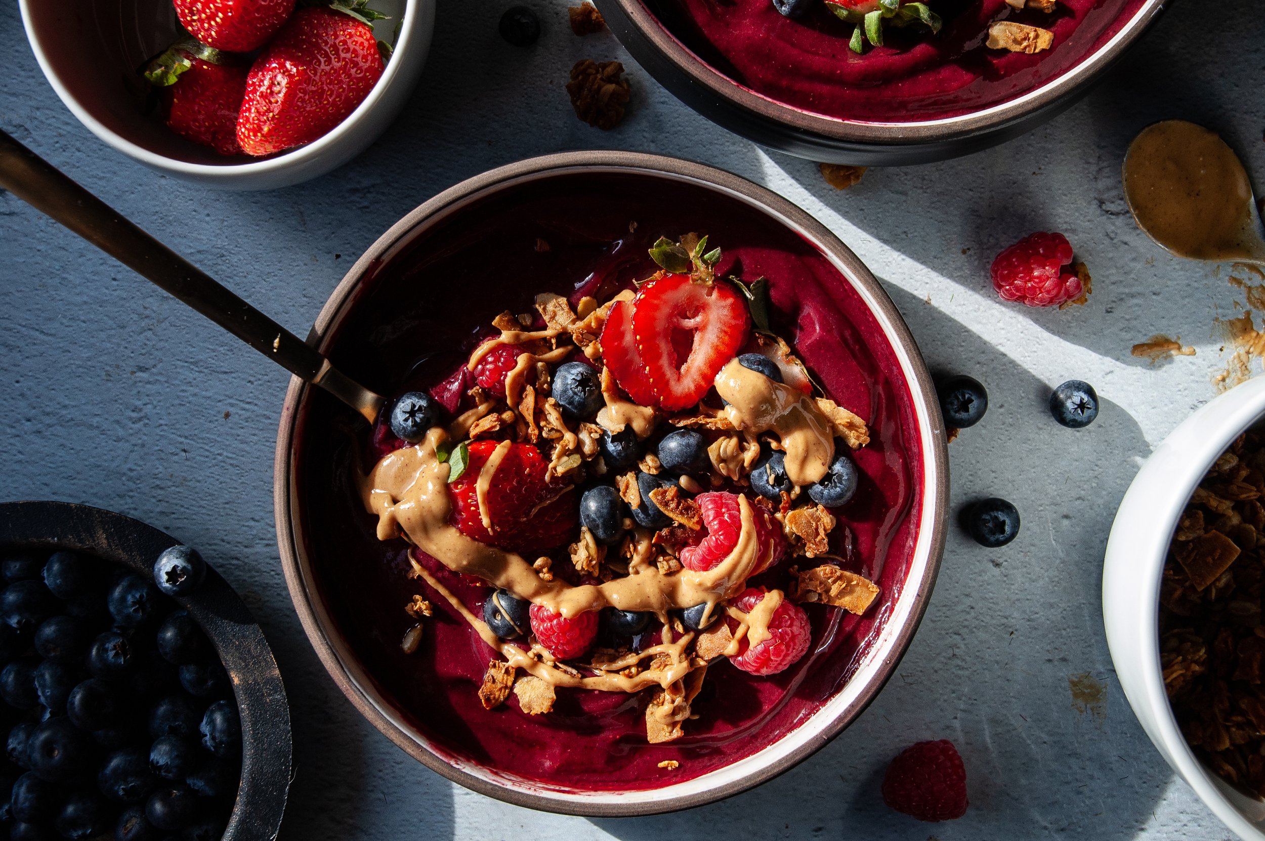 Vegan, Berry Beet Smoothie Bowl