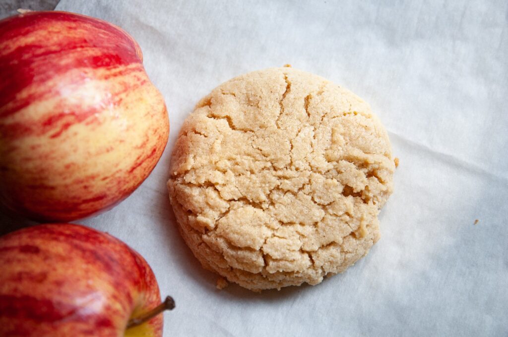 How to Make Caramel Apple Pie Cookies