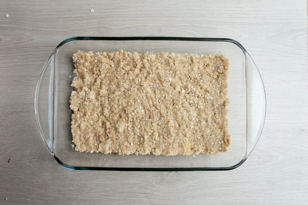 How to Make Oatmeal Caramel Bars