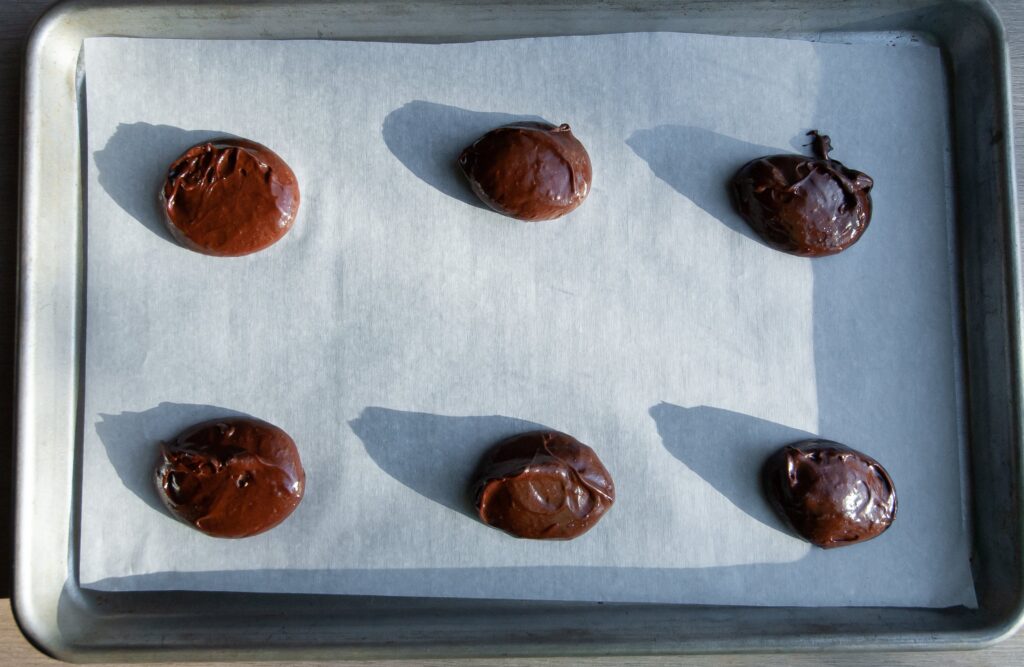 How to Make Flourless Fudge Cookies