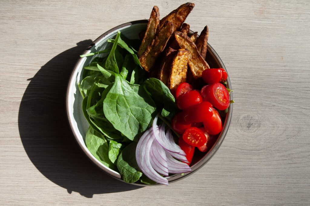 How to Make BLT Bowls with Homemade Steak Fries