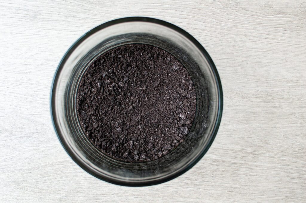 How to Make Gluten-Free Dirt Cake