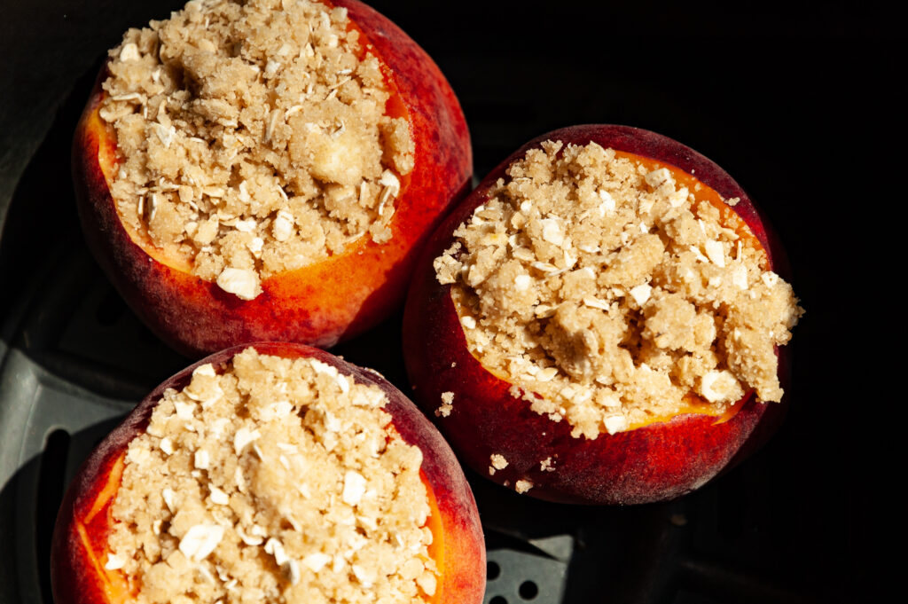 How to Make Air Fryer Peach Crisp