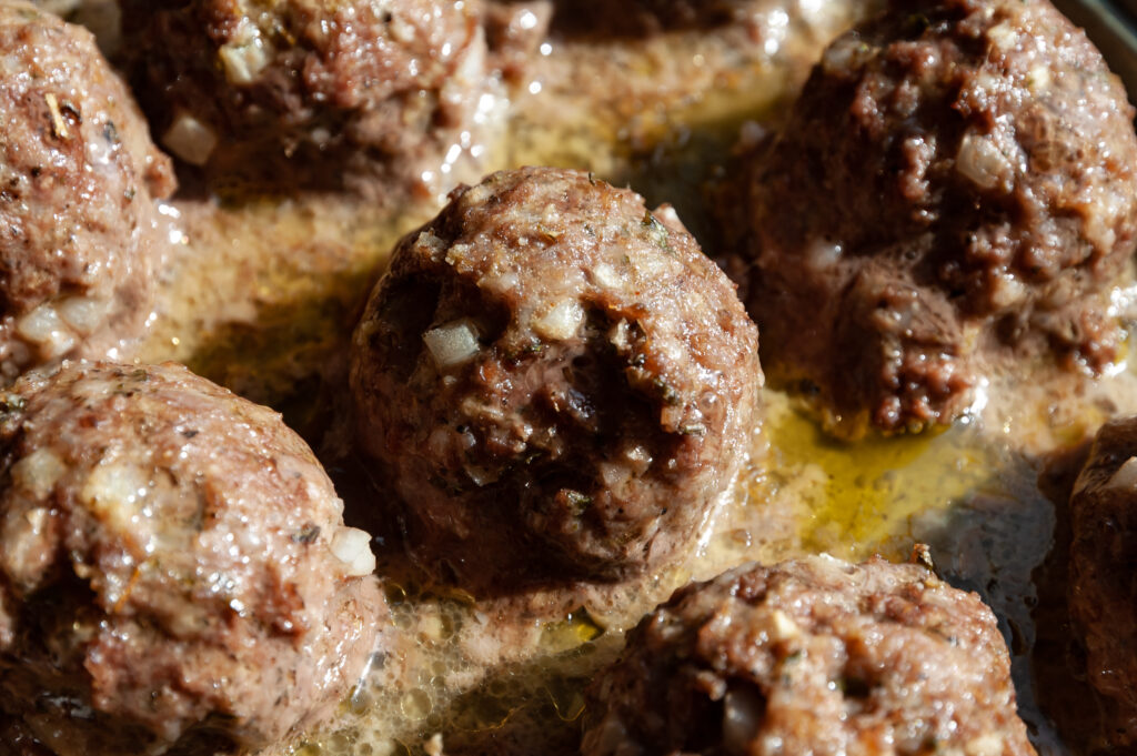 How to Make Gluten-Free Spaghetti and Meatballs