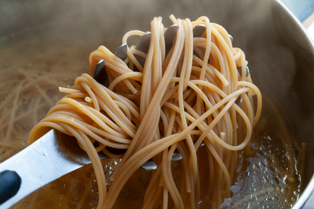 How to Make Gluten-Free Spaghetti and Meatballs