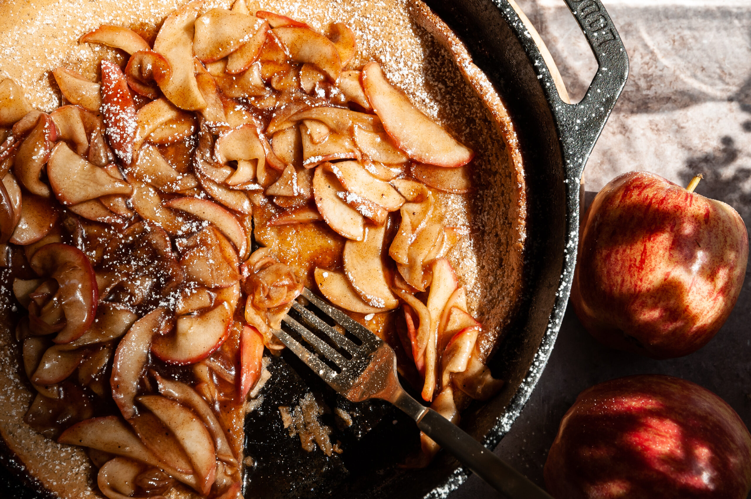 Apple Dutch Baby Pancake